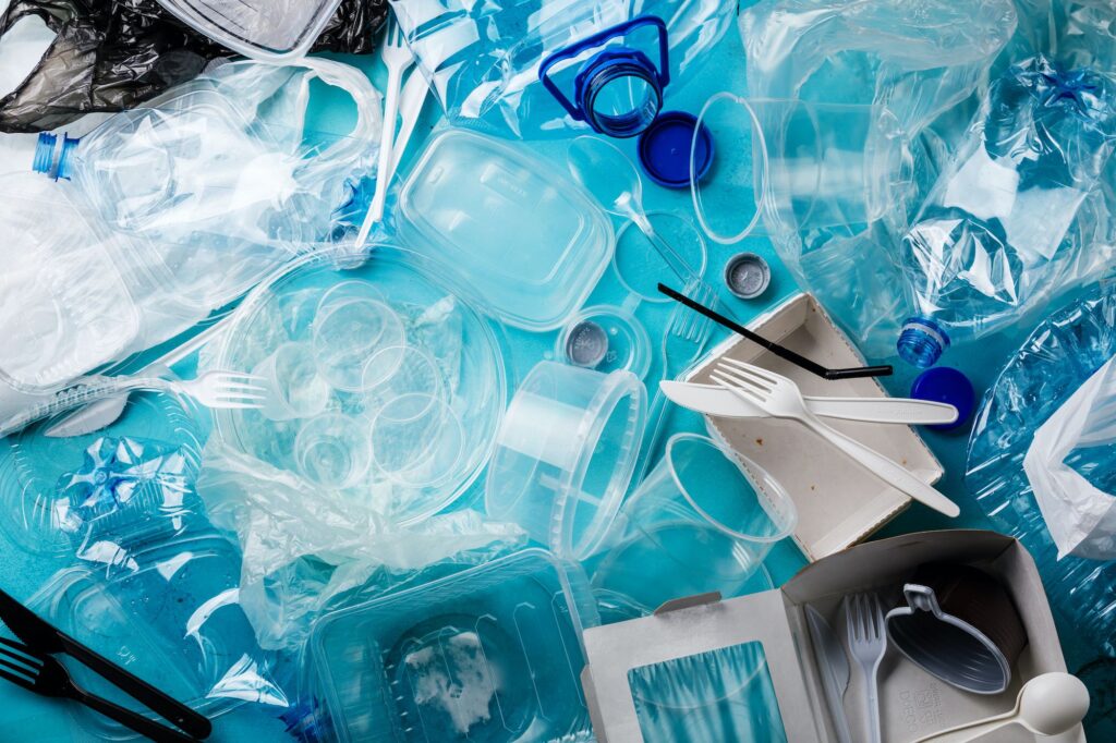 Riciclare la plastica all’infinito: le nuove tecnologie di riciclo avanzato Futuro Prossimo