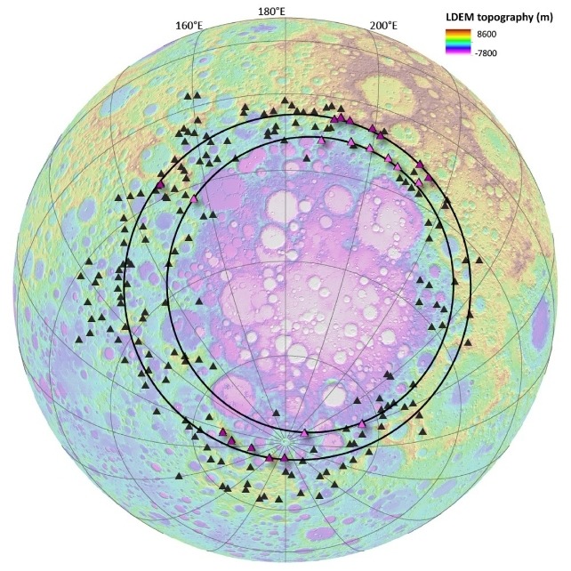 La NASA scopre un gigantesco cratere: cambia la storia della Luna Futuro Prossimo